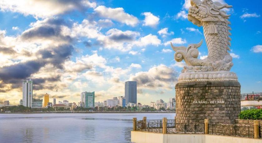 7S Hotel Thu Bon Danang Zewnętrze zdjęcie